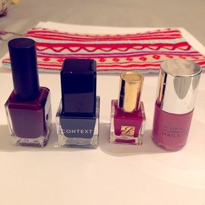 10 New Fingernail Polish Colors with Cute Bag